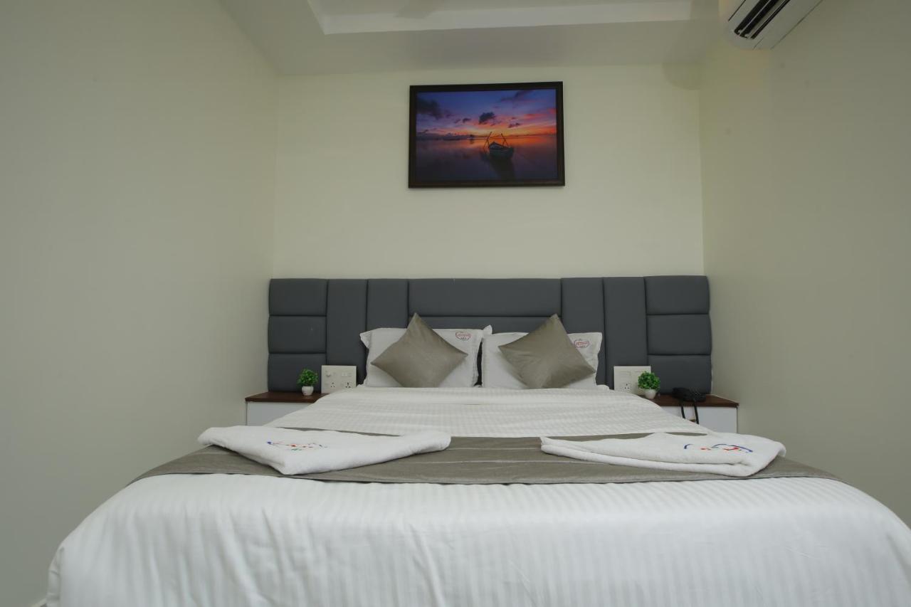 Radha Rani Residency Otel Khammam Dış mekan fotoğraf